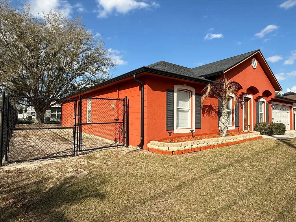 407 Blackbird Way Kissimmee FL 34759