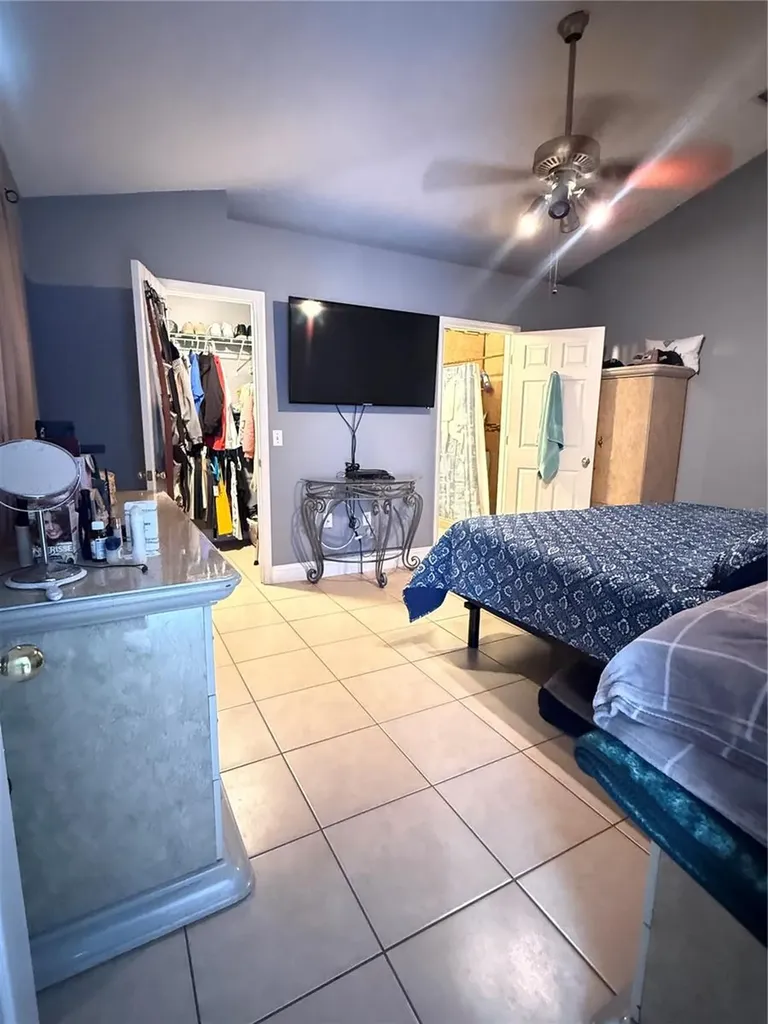 407 Blackbird Way Kissimmee FL 34759