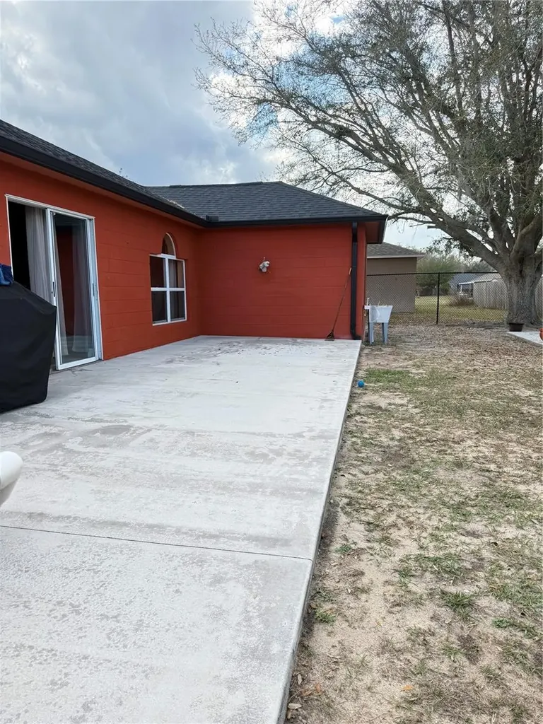 407 Blackbird Way Kissimmee FL 34759