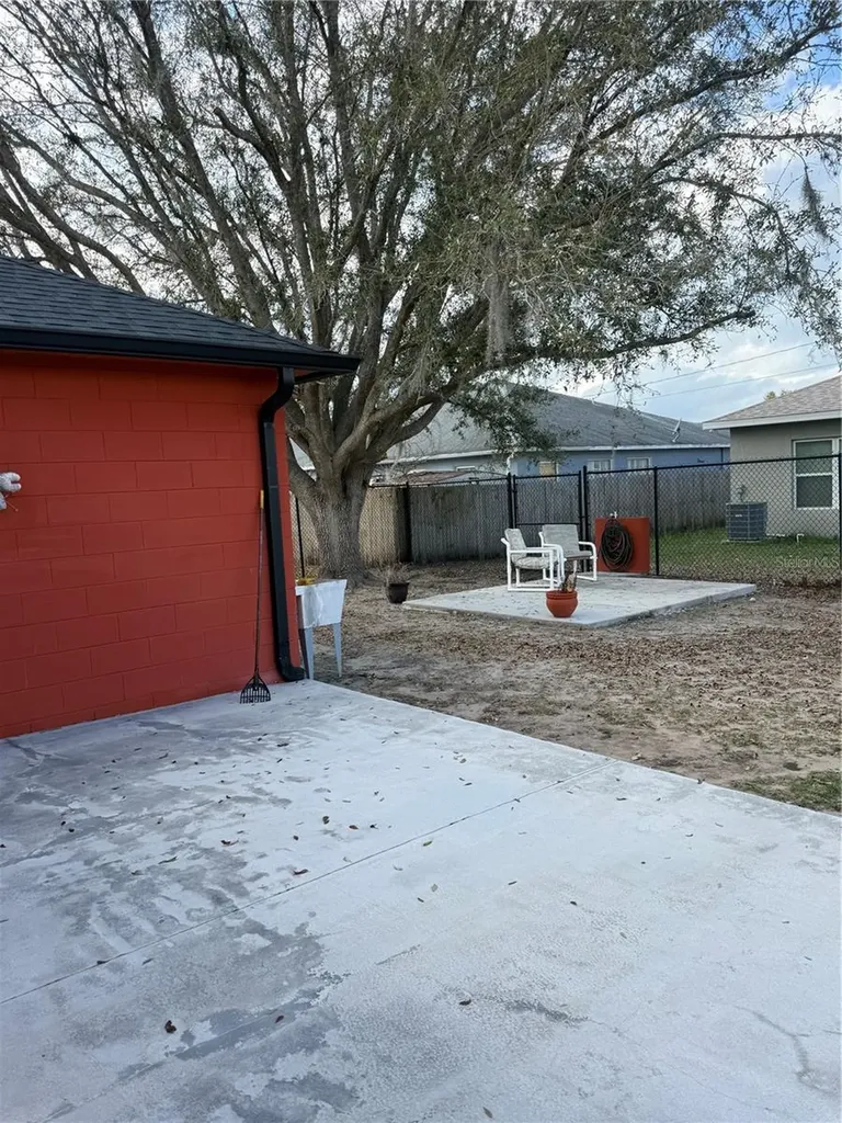 407 Blackbird Way Kissimmee FL 34759