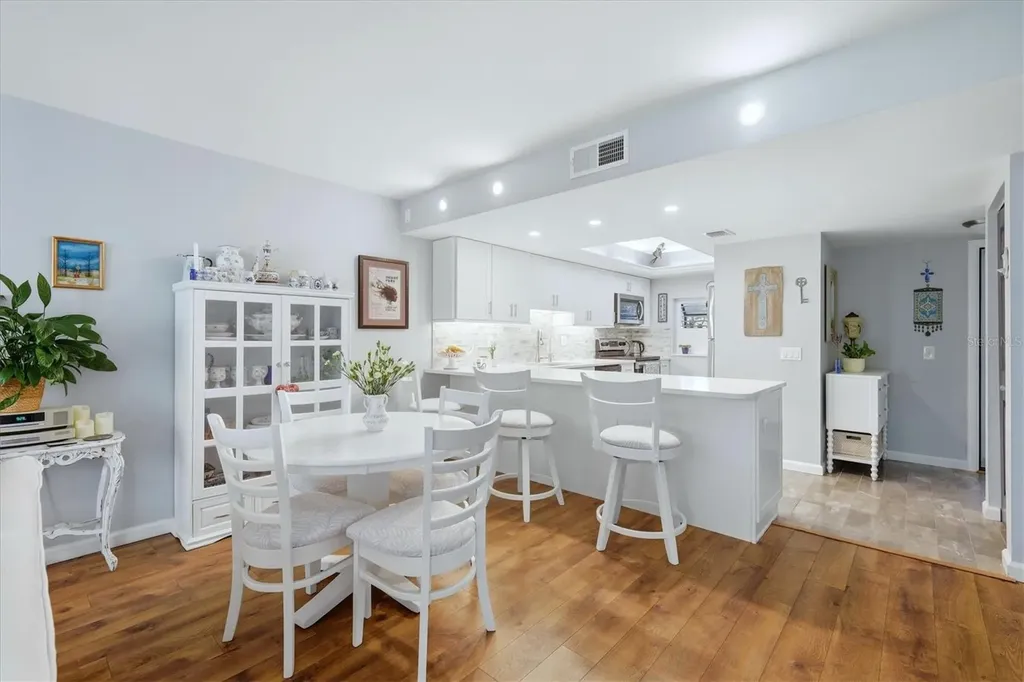 3361 Cross Creek Drive Sarasota FL 34231
