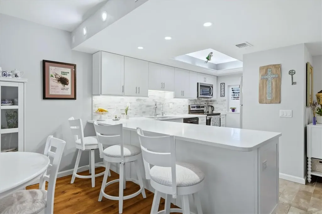 3361 Cross Creek Drive Sarasota FL 34231