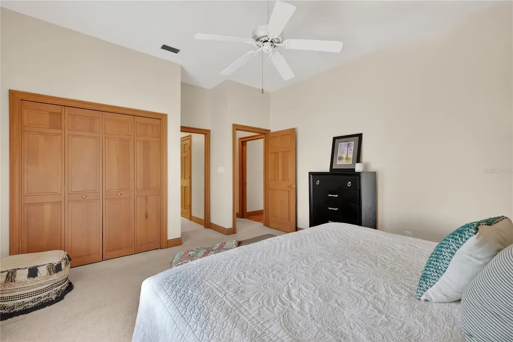 16238 E Shirley Shores Road Tavares FL 32778