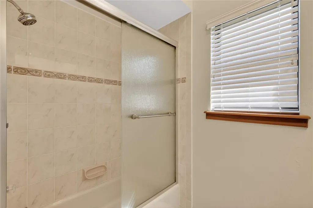16238 E Shirley Shores Road Tavares FL 32778