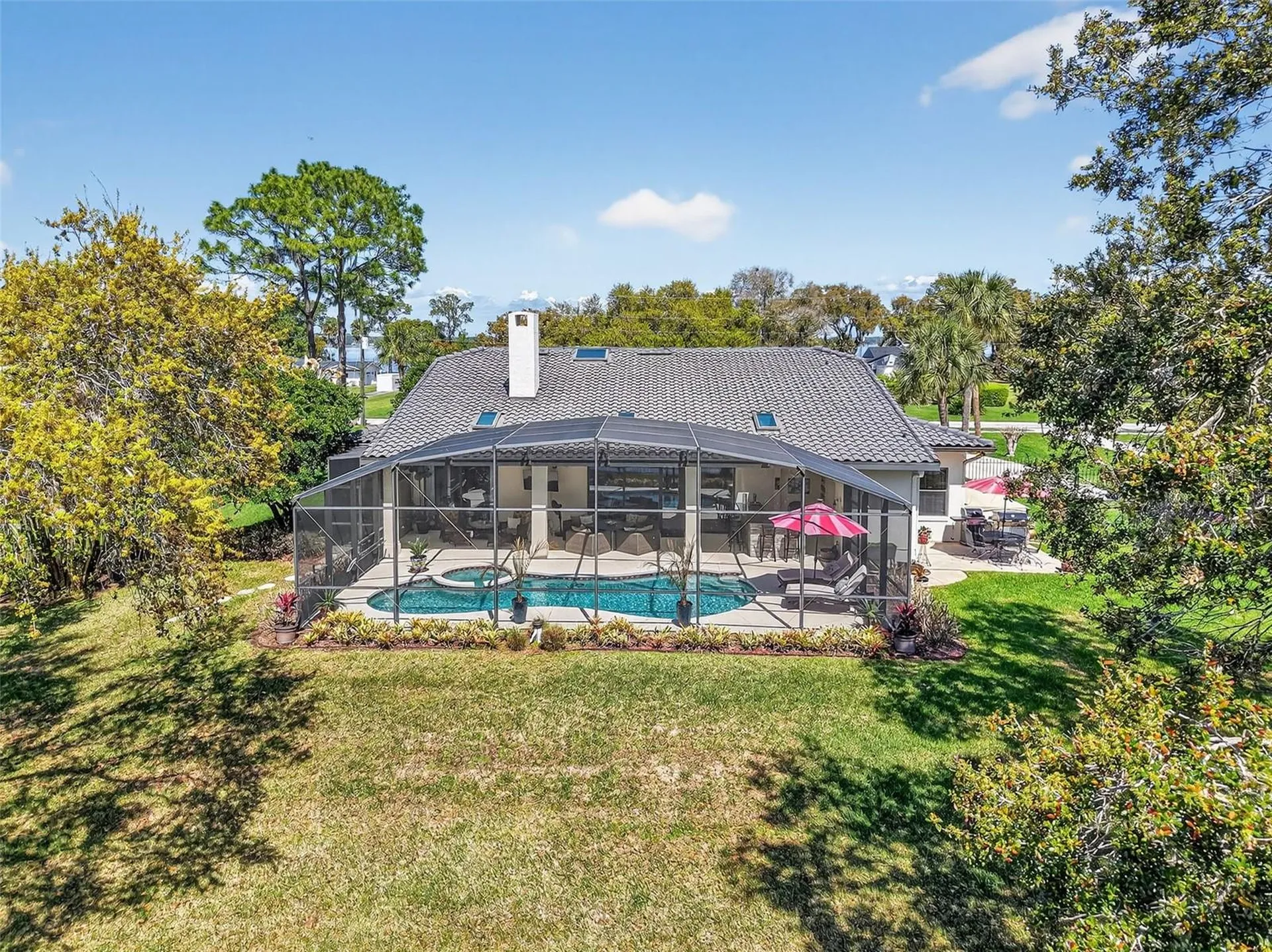 16238 E Shirley Shores Road Tavares FL 32778