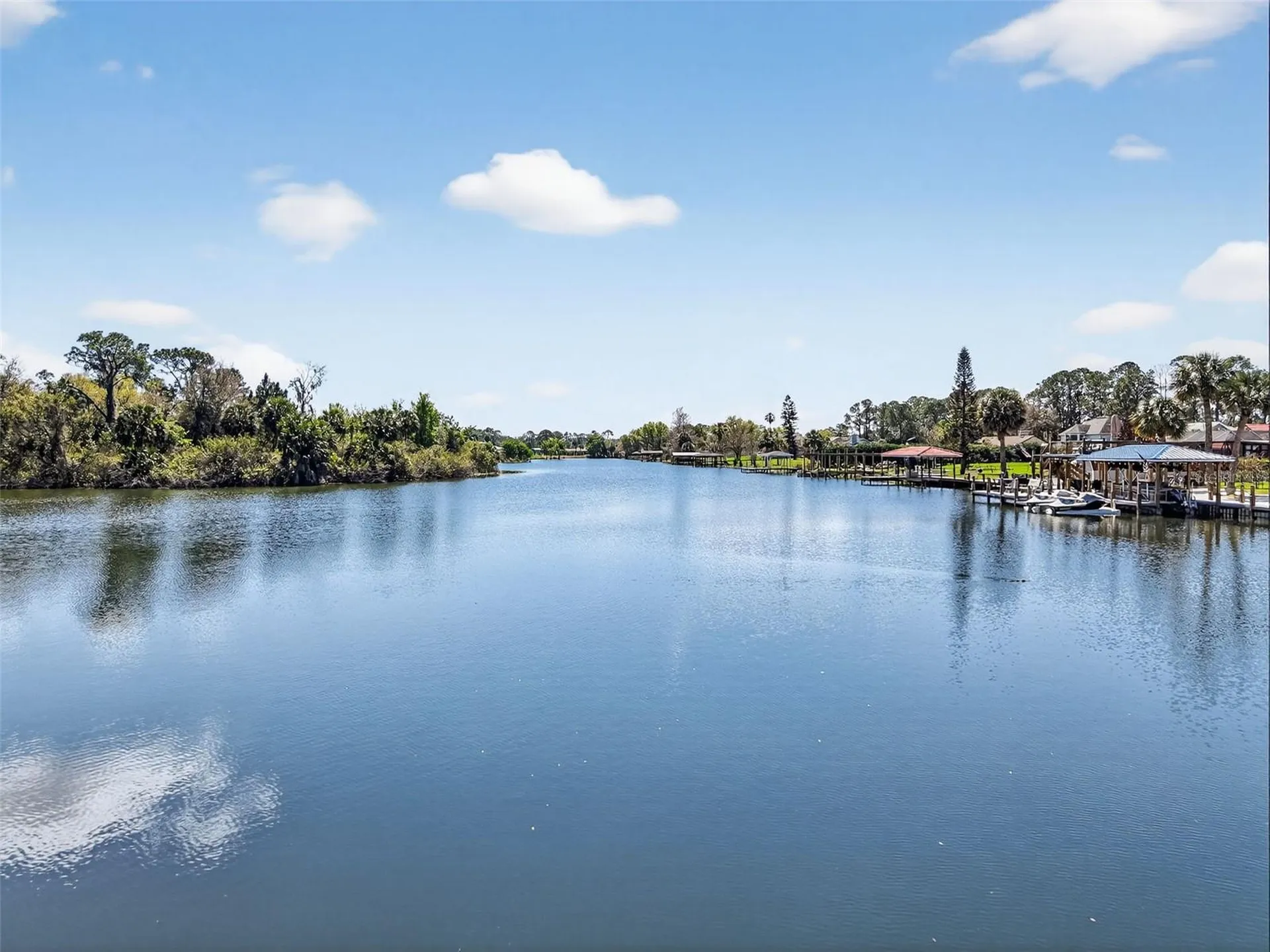 16238 E Shirley Shores Road Tavares FL 32778