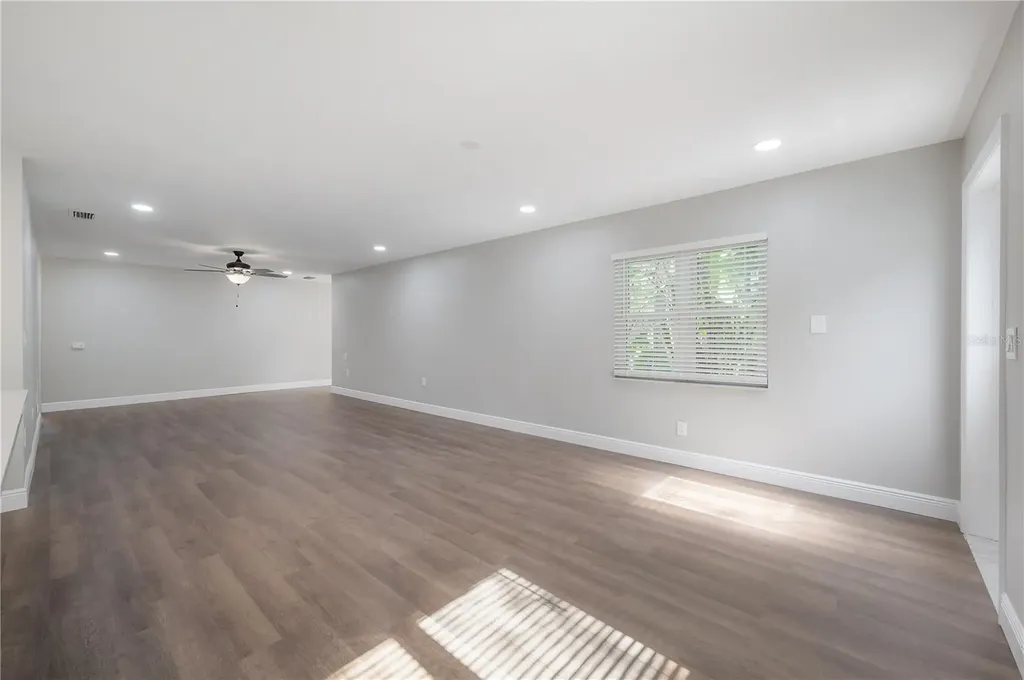 6901 S Fitzgerald Street Tampa FL 33616