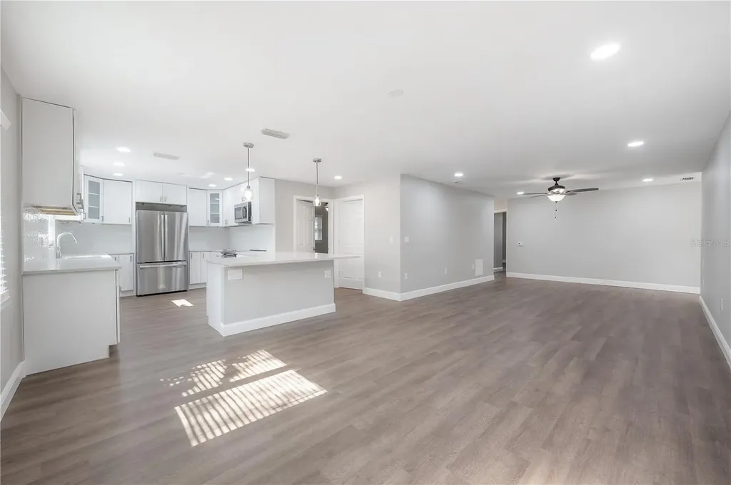 6901 S Fitzgerald Street Tampa FL 33616