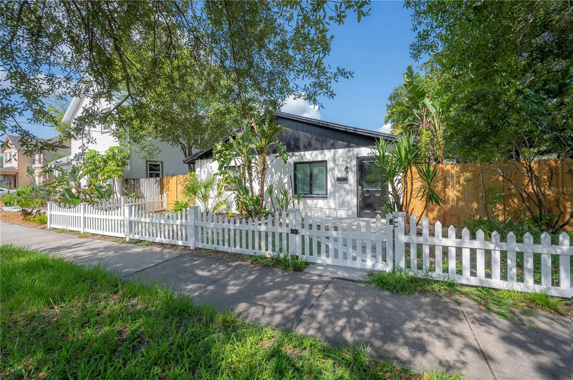 6901 S Fitzgerald Street Tampa FL 33616