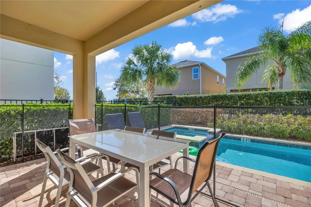460 Lasso Drive Kissimmee FL 34747