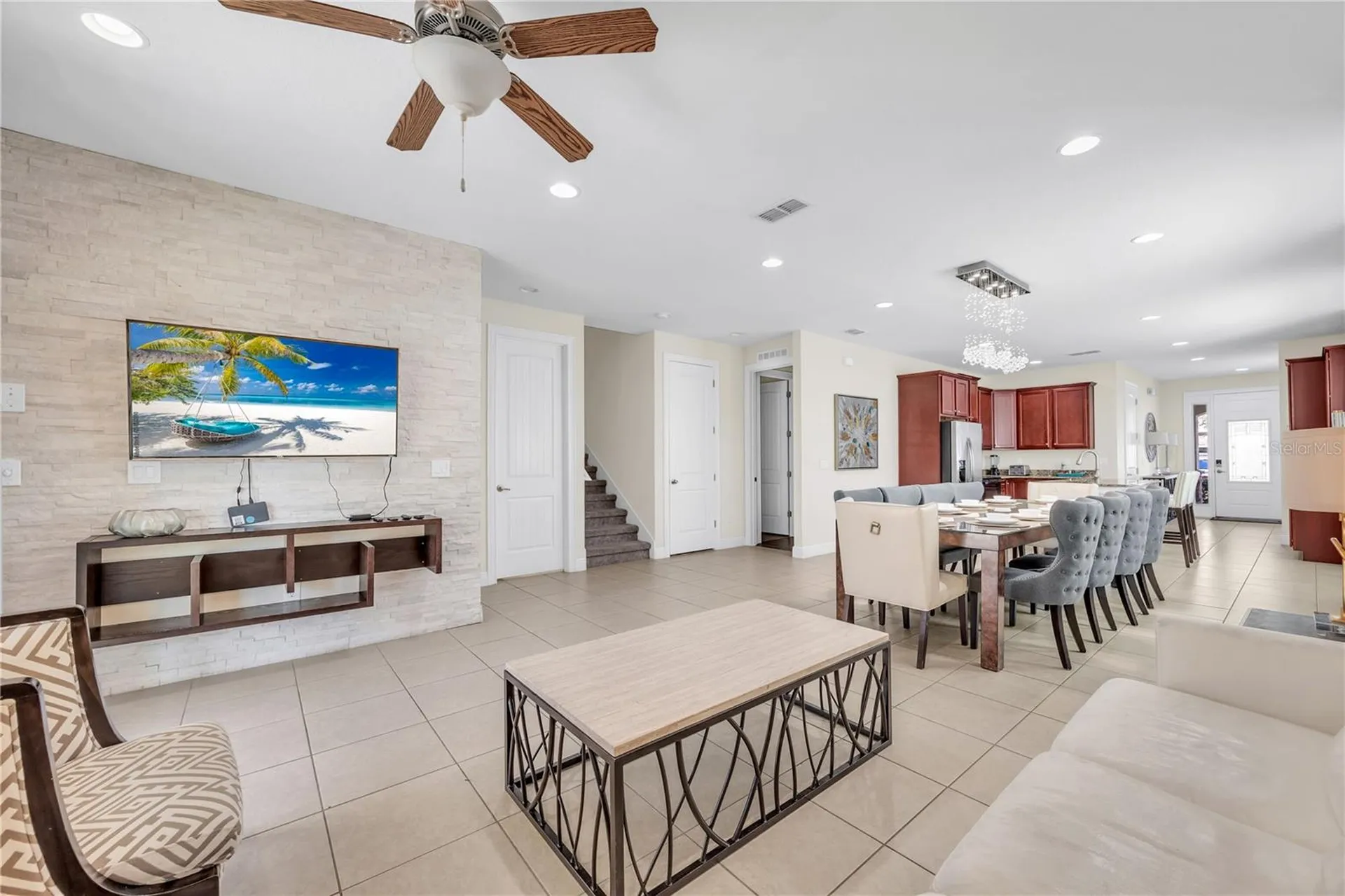 460 Lasso Drive Kissimmee FL 34747