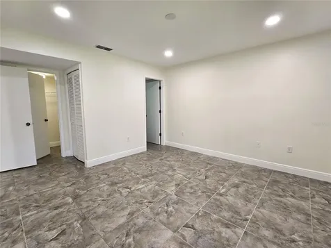2009 Hammock Pine Boulevard Clearwater FL 33761