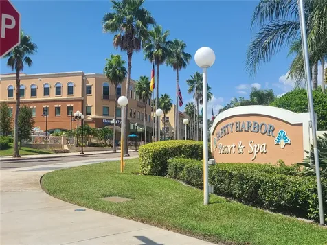 2009 Hammock Pine Boulevard Clearwater FL 33761