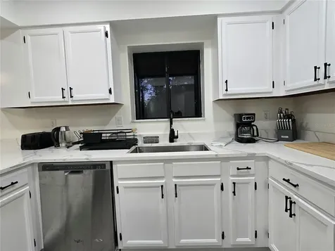 2009 Hammock Pine Boulevard Clearwater FL 33761