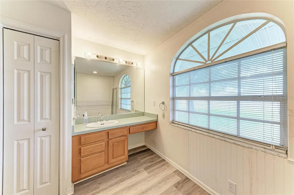 515 75th Street NW Bradenton FL 34209