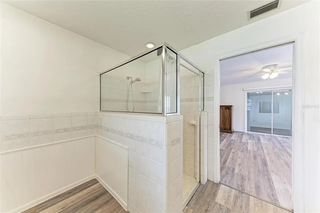 515 75th Street NW Bradenton FL 34209