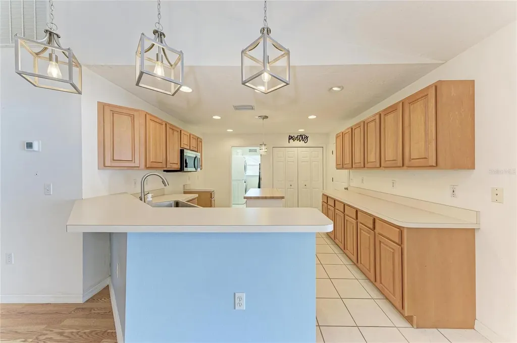515 75th Street NW Bradenton FL 34209