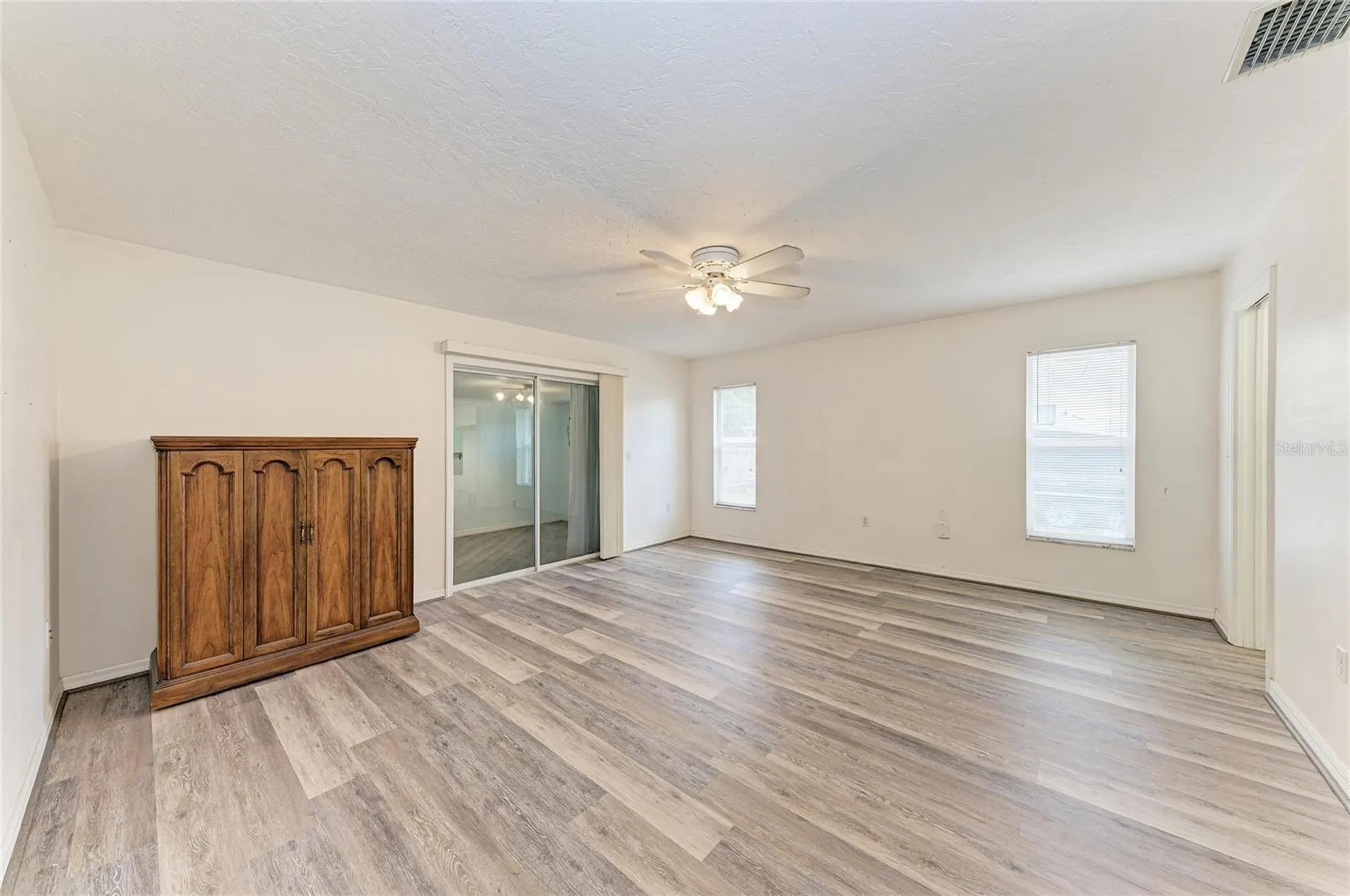515 75th Street NW Bradenton FL 34209