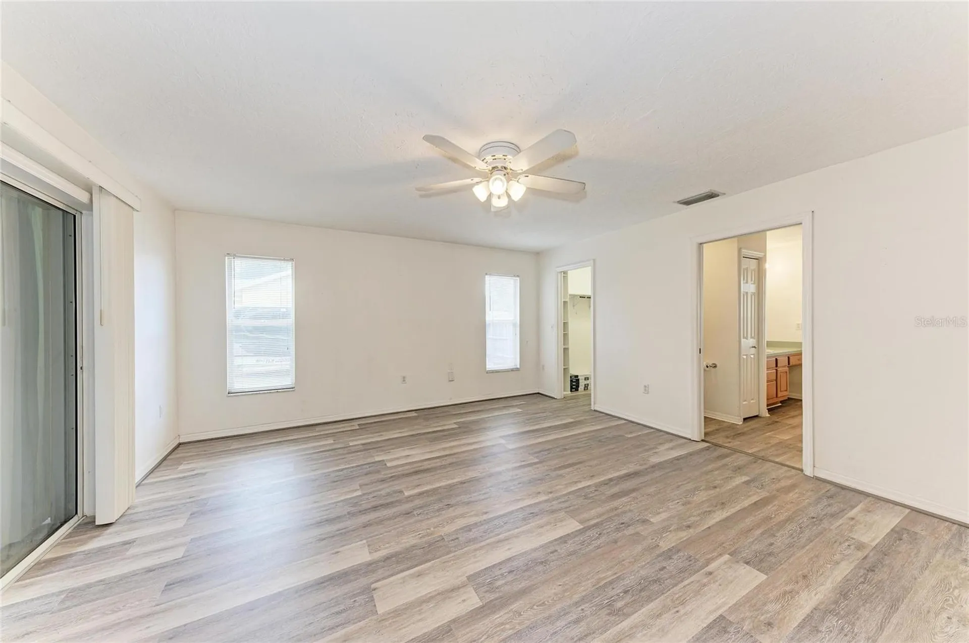 515 75th Street NW Bradenton FL 34209