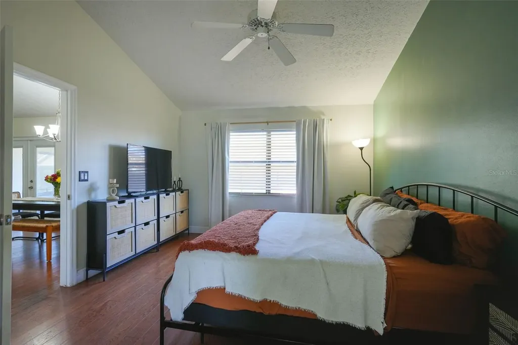 4136 Spring Way Circle Valrico FL 33596