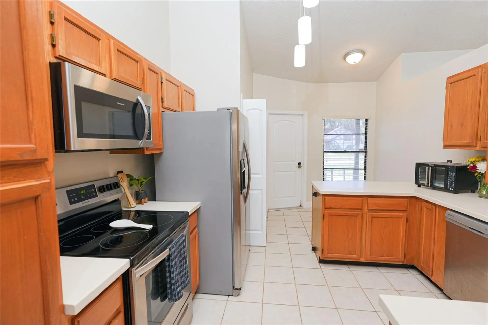 4136 Spring Way Circle Valrico FL 33596