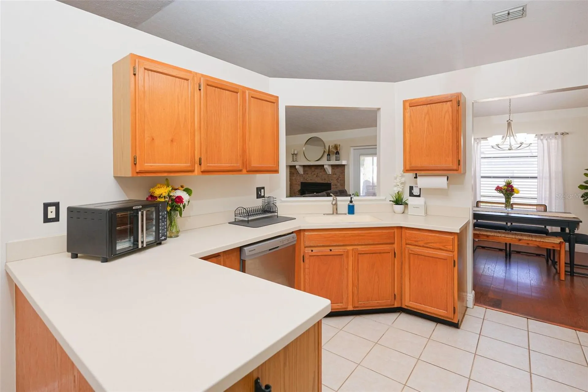 4136 Spring Way Circle Valrico FL 33596