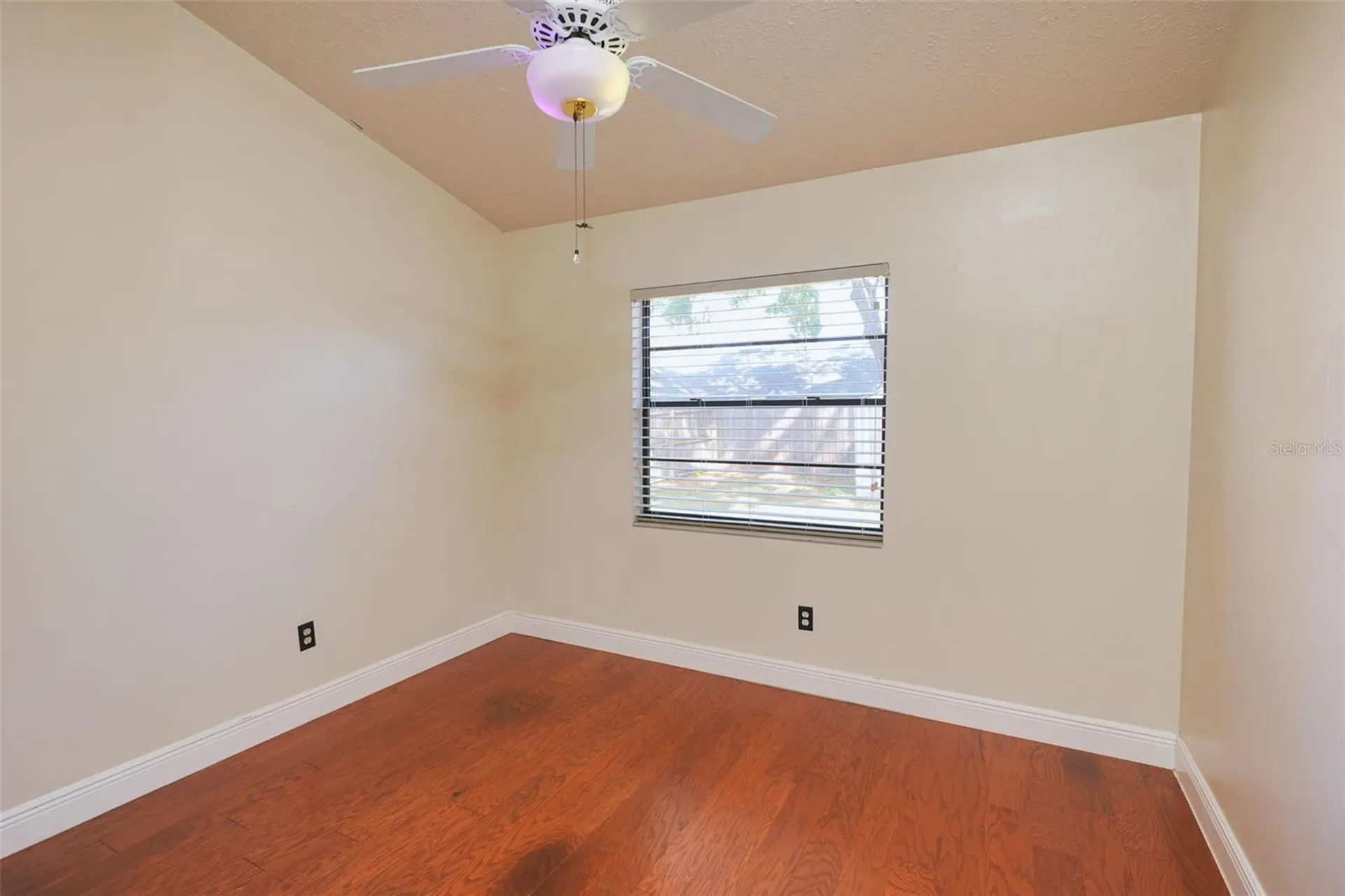 4136 Spring Way Circle Valrico FL 33596