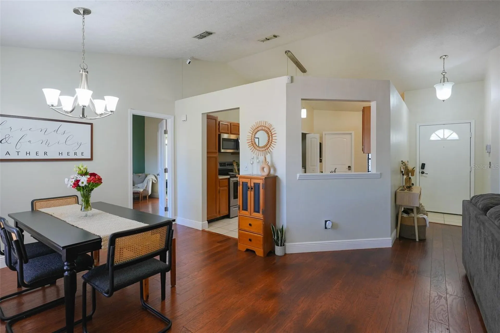 4136 Spring Way Circle Valrico FL 33596