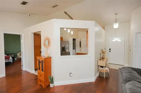 4136 Spring Way Circle Valrico FL 33596