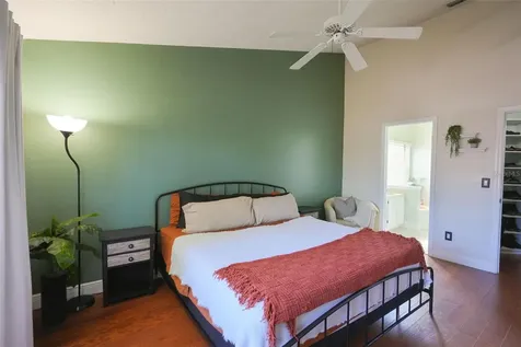 4136 Spring Way Circle Valrico FL 33596