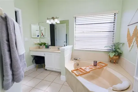 4136 Spring Way Circle Valrico FL 33596