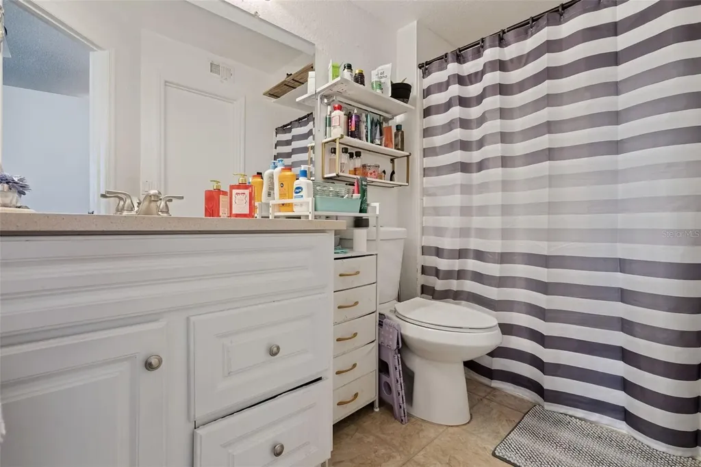 4642 Commander Drive Orlando FL 32822