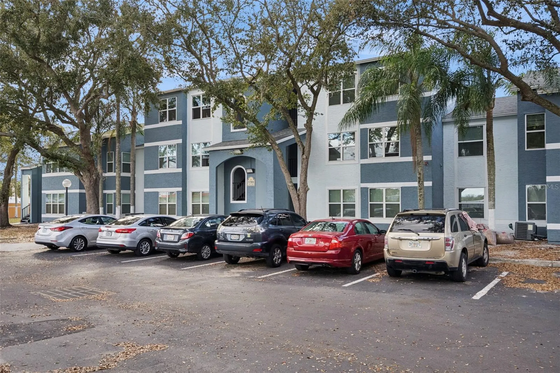 4642 Commander Drive Orlando FL 32822