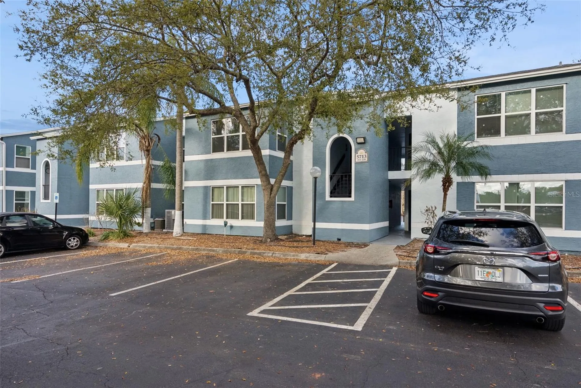 4642 Commander Drive Orlando FL 32822