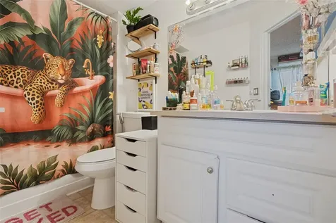 4642 Commander Drive Orlando FL 32822