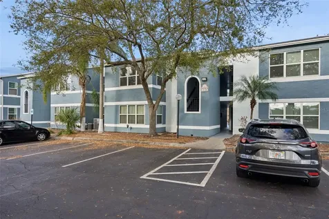 4642 Commander Drive Orlando FL 32822