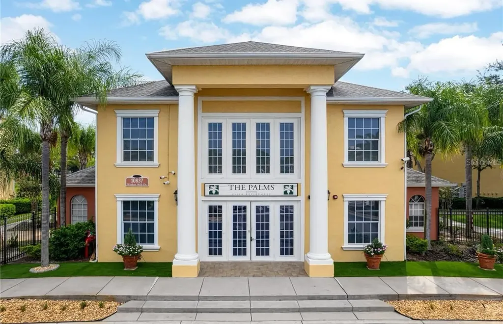 10873 Windsor Walk Drive Orlando FL 32837