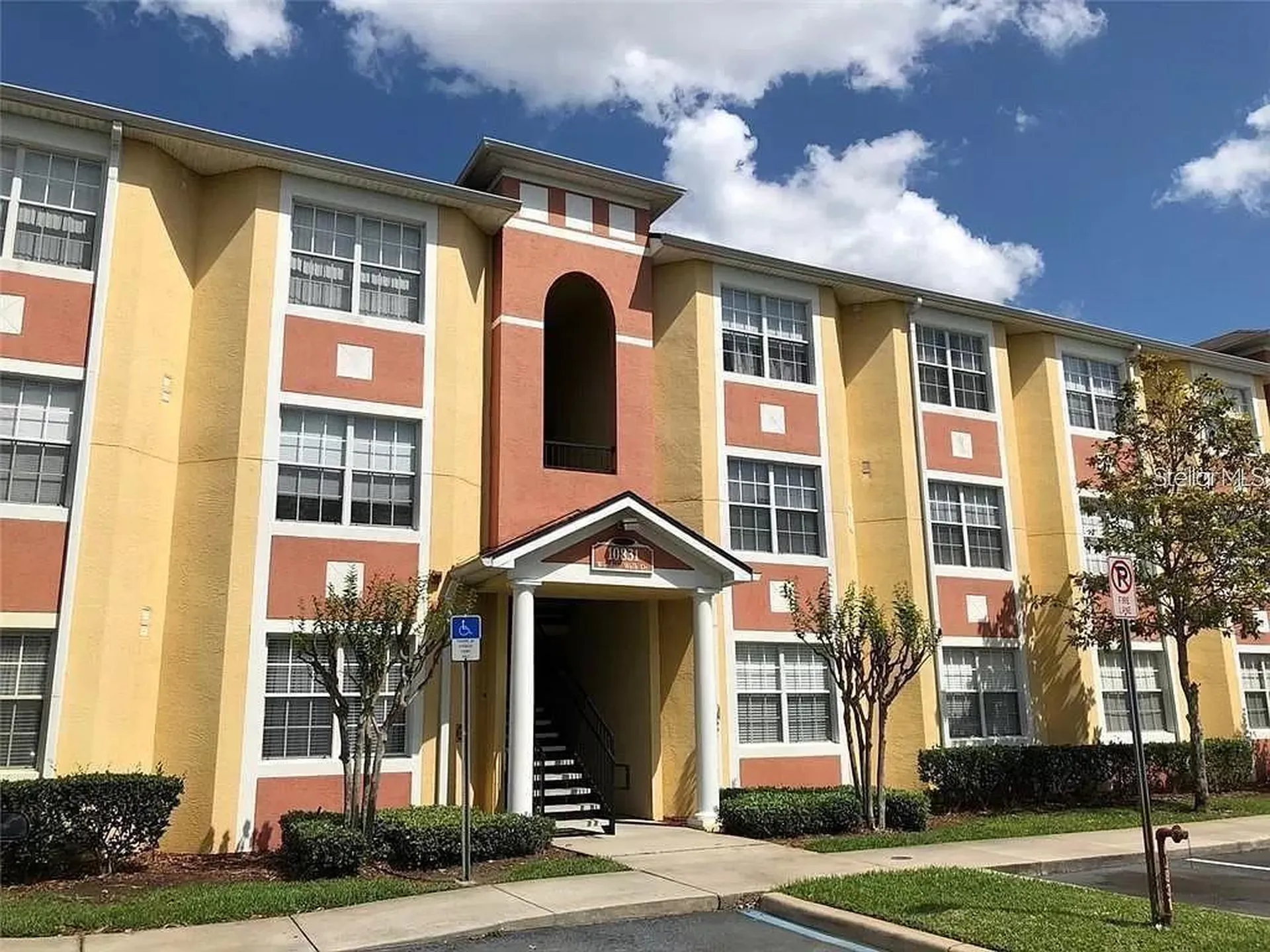 10873 Windsor Walk Drive Orlando FL 32837