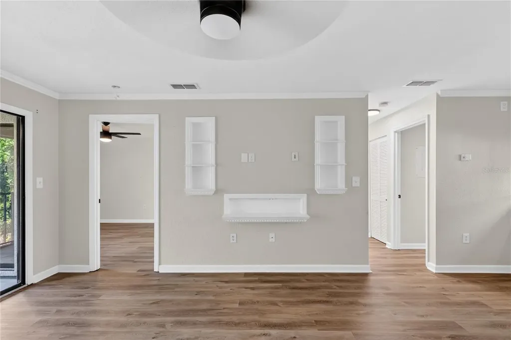 10167 Sailwinds Boulevard N Largo FL 33773