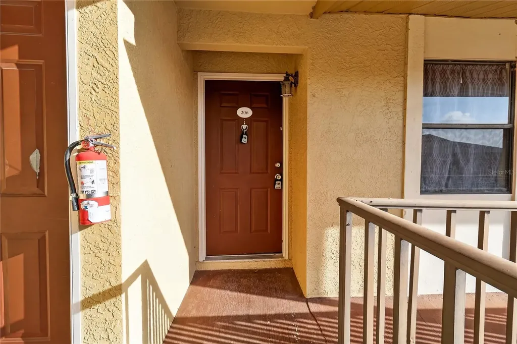 10167 Sailwinds Boulevard N Largo FL 33773
