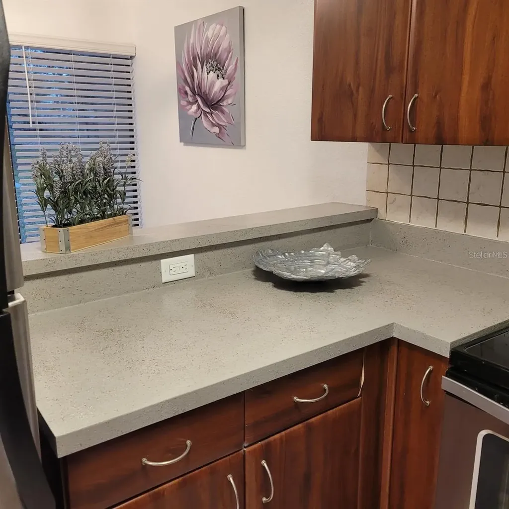 4906 25th Street W Bradenton FL 34207