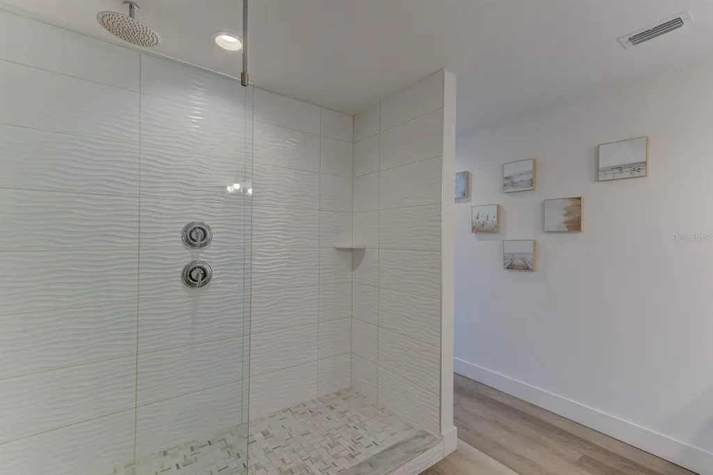 15305 1st Street E Madeira Beach FL 33708
