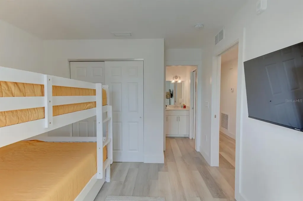 15305 1st Street E Madeira Beach FL 33708