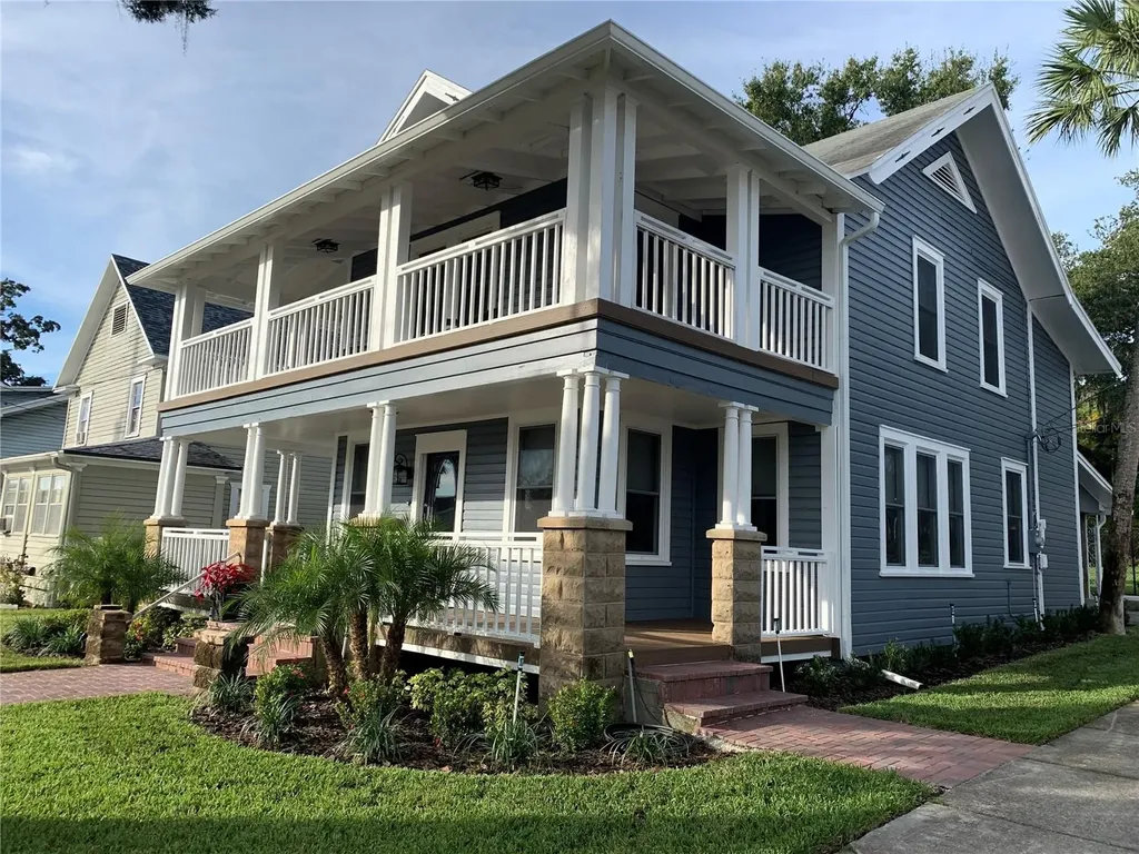 133 N Pinellas Avenue Tarpon Springs FL 34689