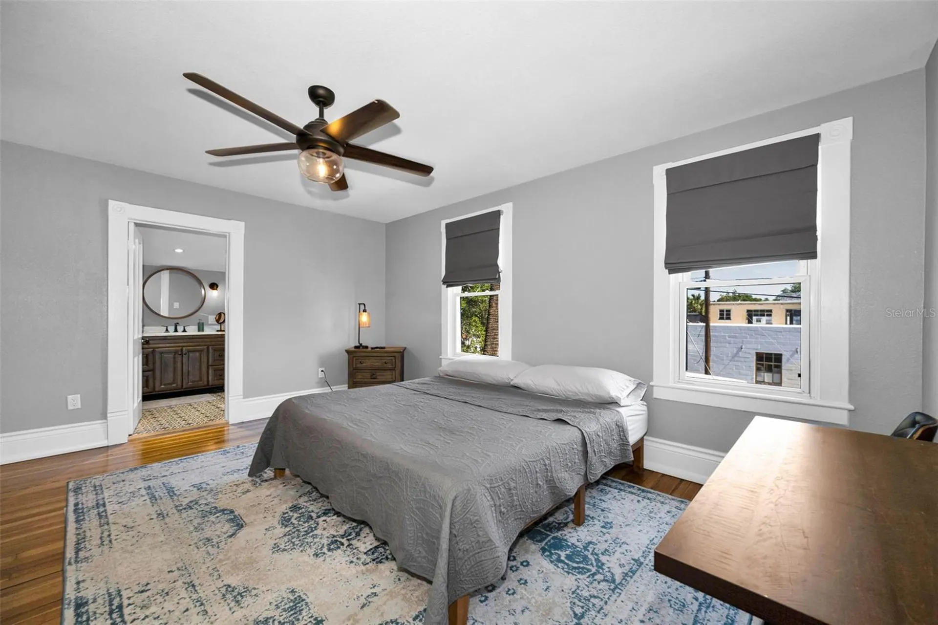 133 N Pinellas Avenue Tarpon Springs FL 34689