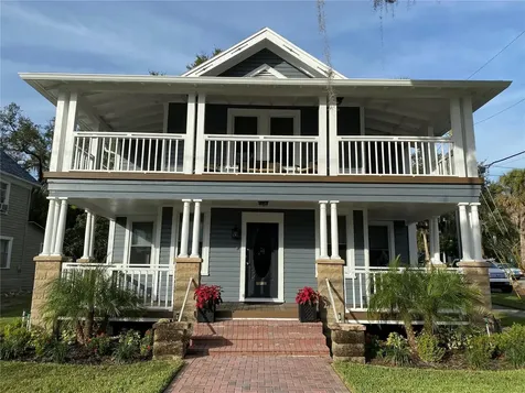 133 N Pinellas Avenue Tarpon Springs FL 34689