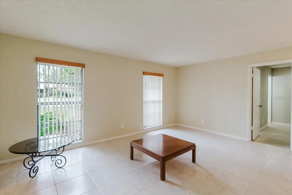 8222 La Serena Drive Tampa FL 33614