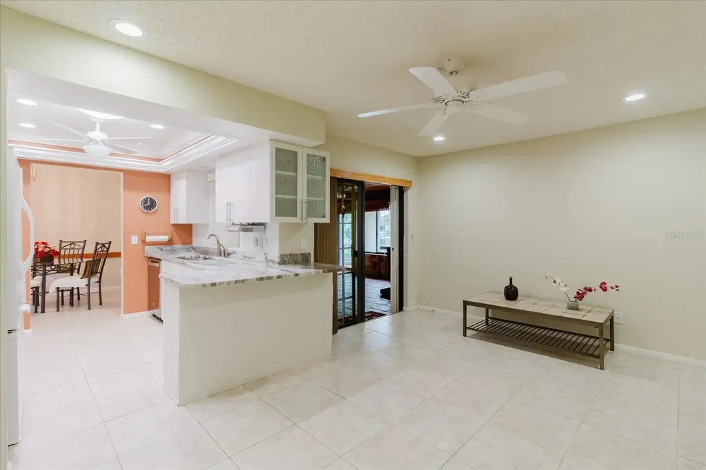 8222 La Serena Drive Tampa FL 33614