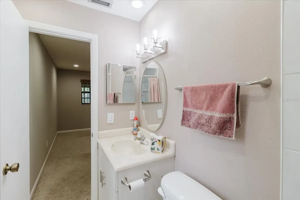8222 La Serena Drive Tampa FL 33614