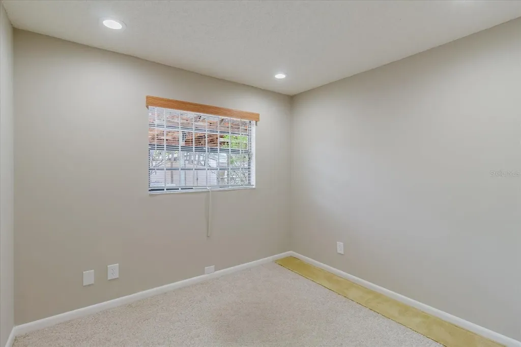 8222 La Serena Drive Tampa FL 33614